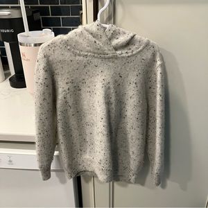 Everlane kid’s sweater